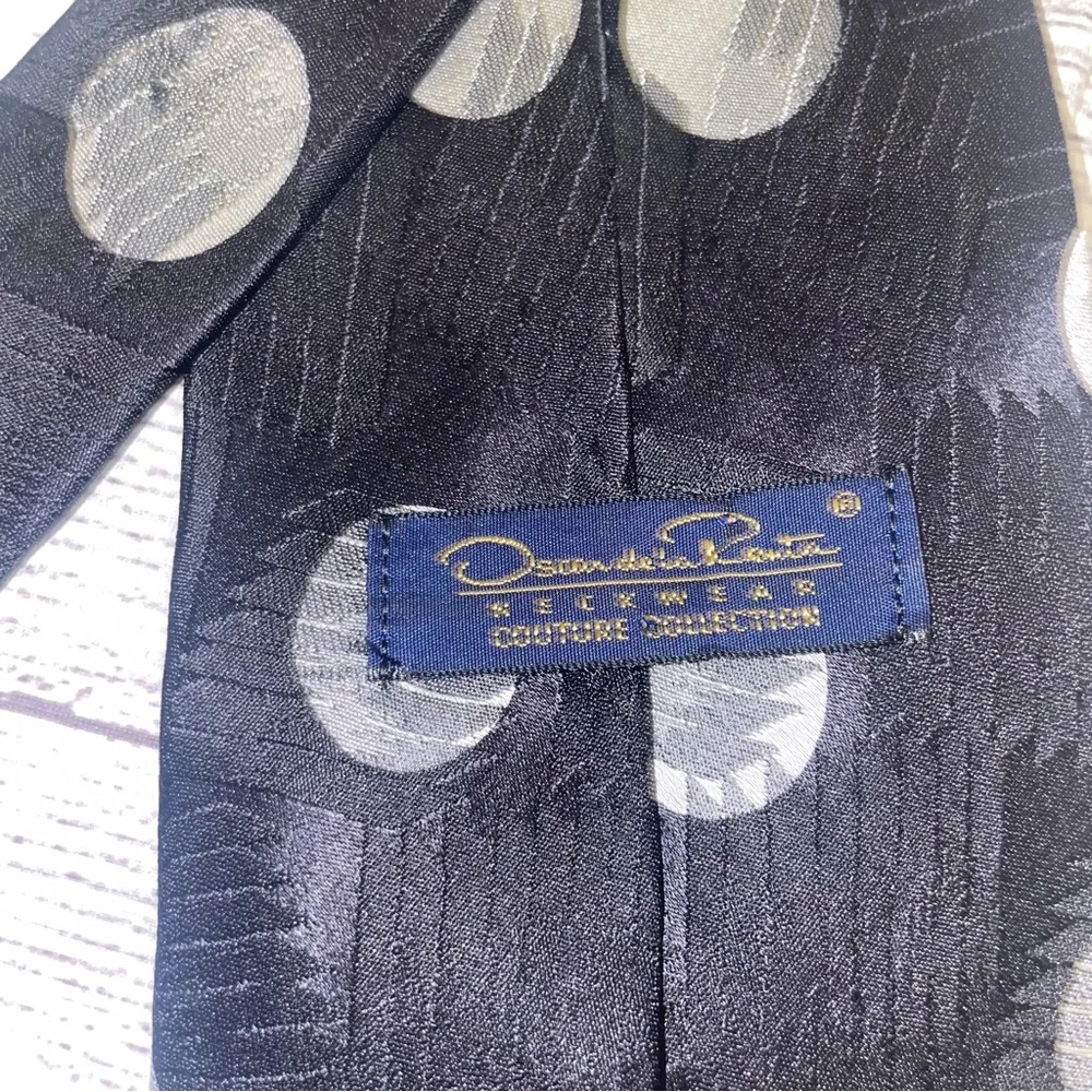 Oscar de la Renta Tie Bundle